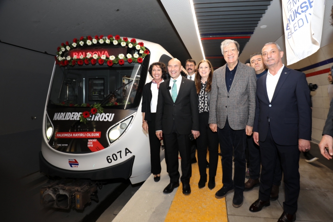 BAŞKAN ENGİN’DEN NARLIDERE METROSU TEŞEKKÜRÜ