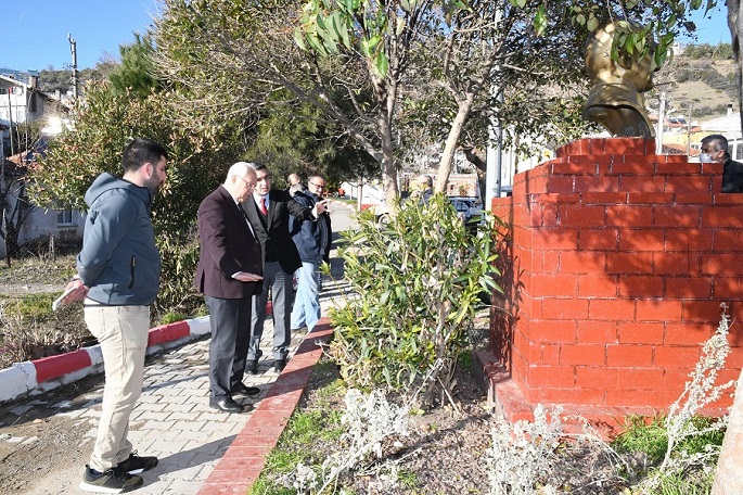Başkan Selvitopu, Kavacık Meydan Projesi'ni Anlattı