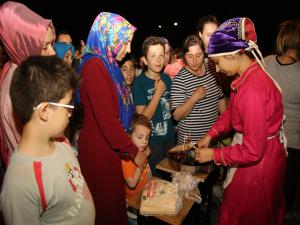 Gaziemirde Ramazan eğlenceleri