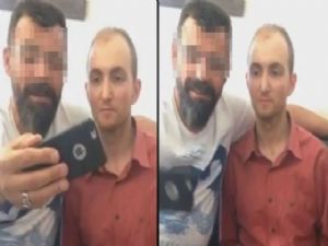 Şimdi moda seri katil selfiesi!