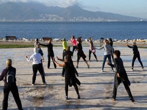 Karşıyakalılar güne sporla başlıyor