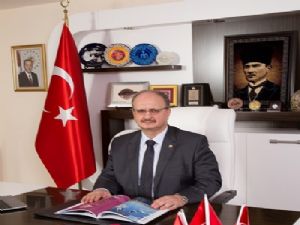 İKÇÜ: 'O bizim elemanımız değil!'