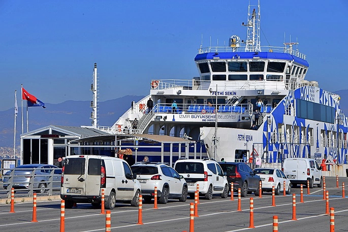 İzmir Büyükşehir'den Feribot Sefer ve Ücretlerine 'Güncelleme' 