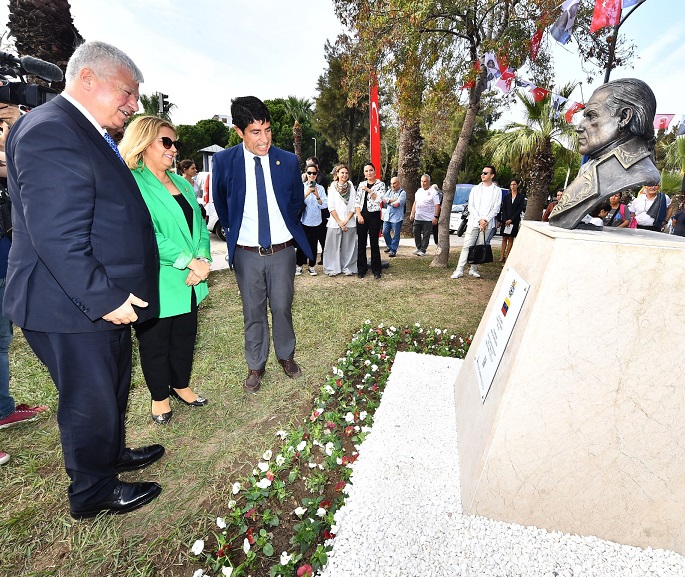 İzmir'e hoş geldin General Miranda...