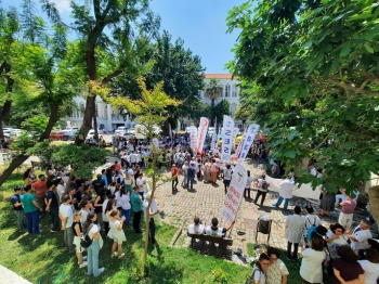 İzmir Sağlık Platformu: Emek Bizim Söz Bizim