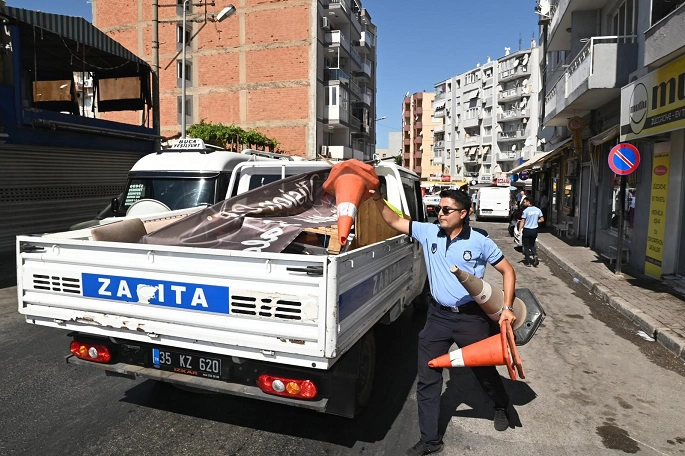 Karabağlar'da Ortak Alanlar İçin Kararlı Mücadele
