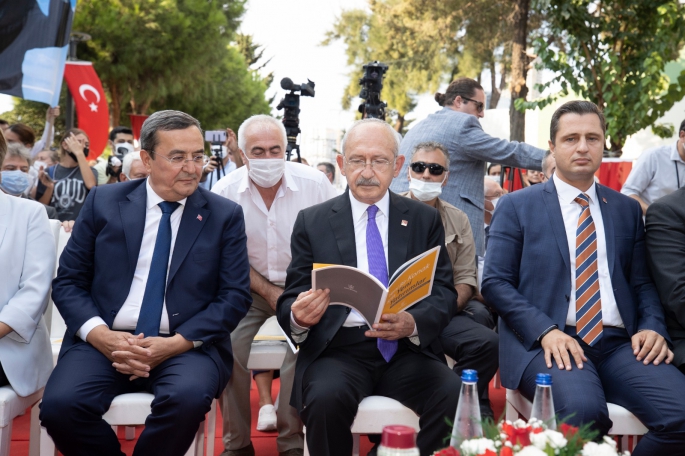 Kılıçdaroğlu: Yürekten Kutluyorum 