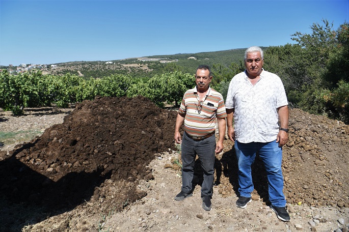 Kurban satış yerlerinden aldılar tarlaya gübre yaptılar