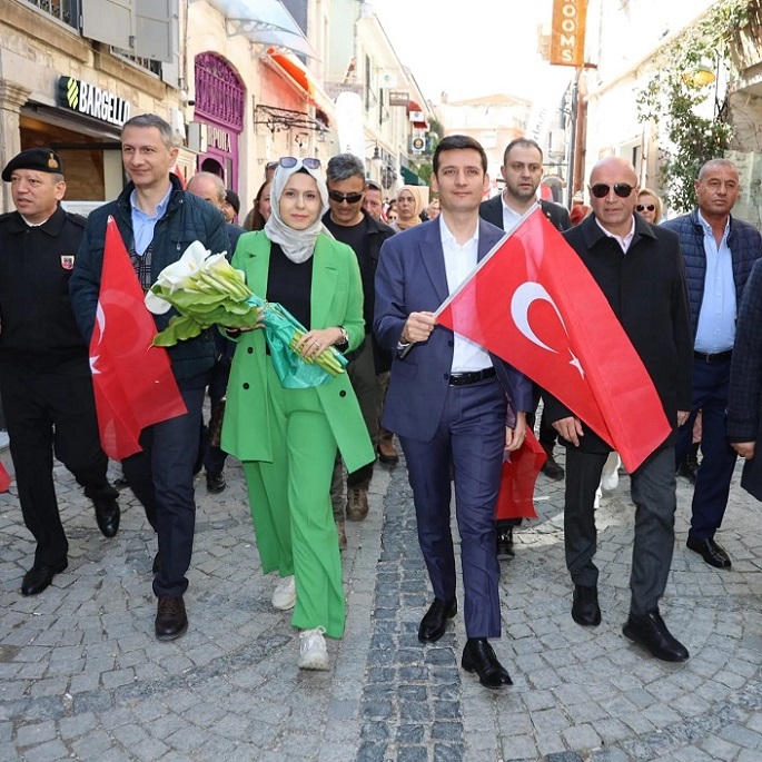 Urla’dan bahara  otlarla “Merhaba”