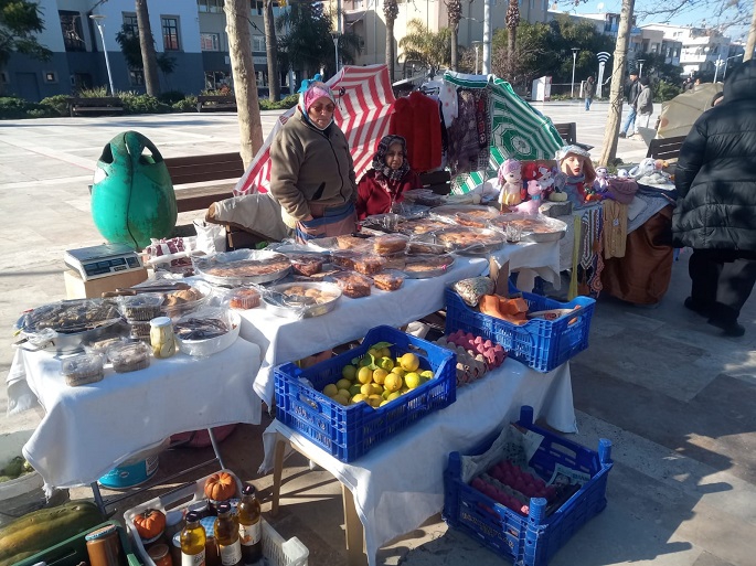 Urla'nın elleri öpülesi kadınları 