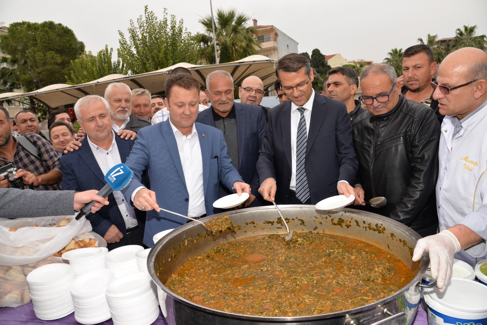 Başkan Aksoy: “Ispanak üreticisine destek vereceğiz”