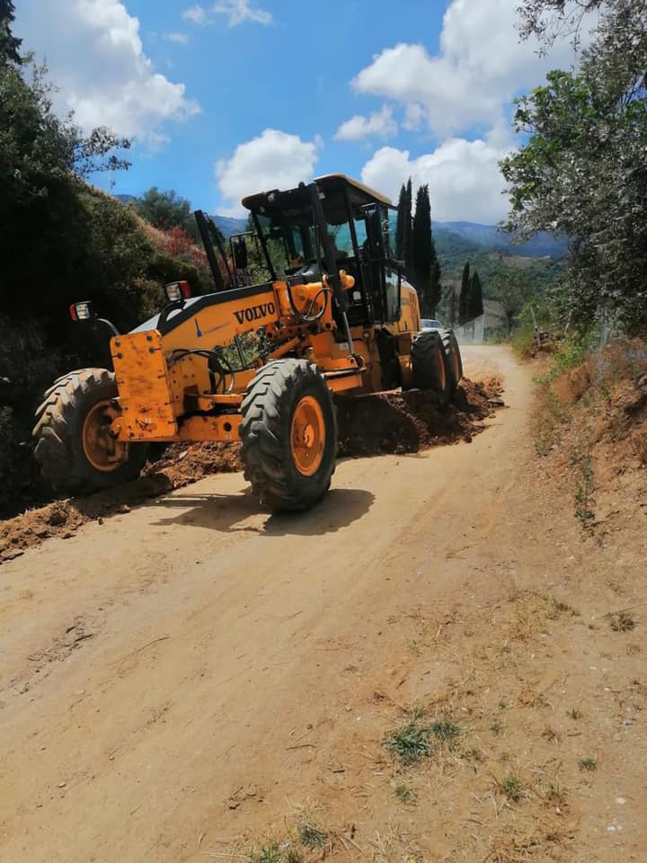 BAŞKAN YILMAZLAR’DAN ÇİFTÇİYE HİZMET