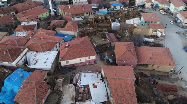 Elazığ depreminde ölü sayısı 21’e yükseldi