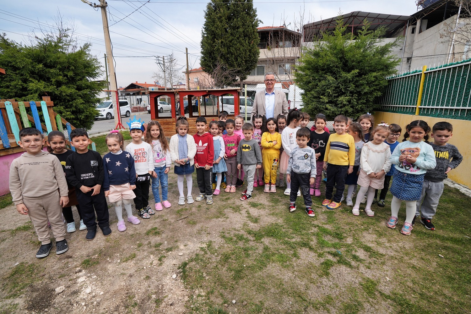 Gaziemir’de fidanlar toprakla buluştu