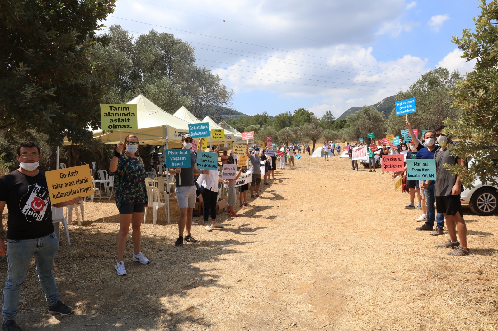 Güzelbahçe'deki Go-Kart Pistine Protesto Devam Ediyor