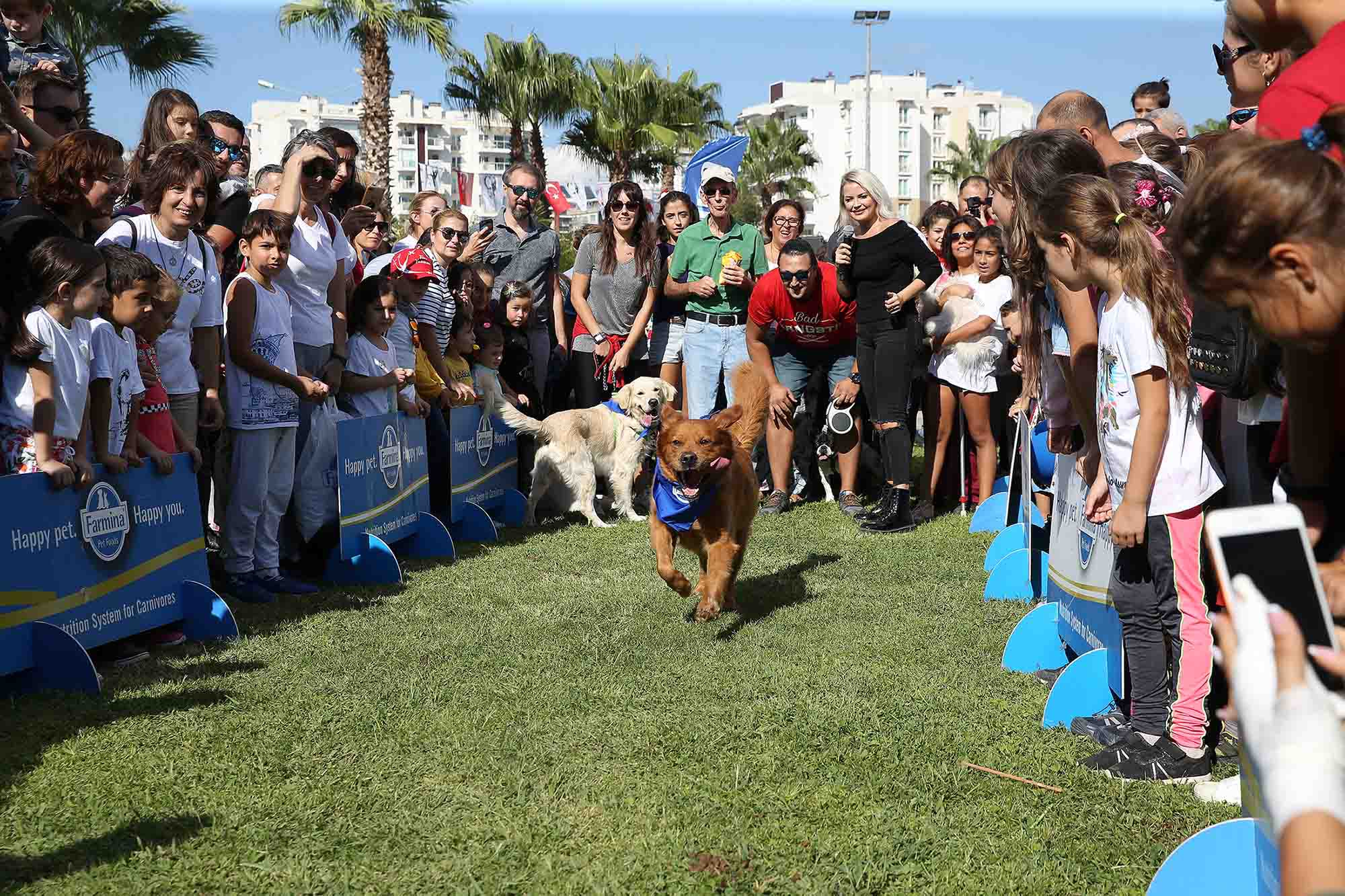 Karşıyaka’da renkli festival!