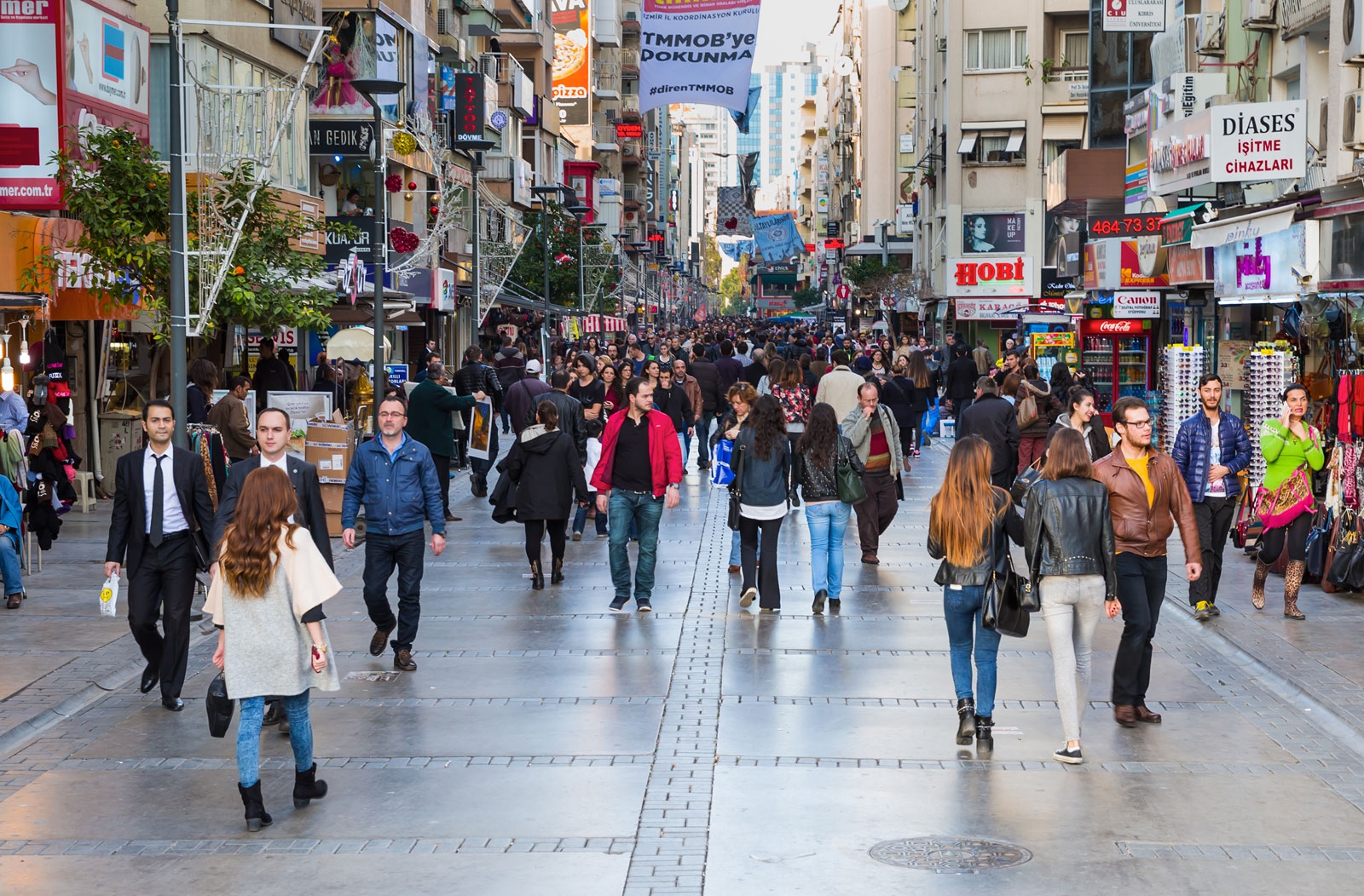 MARKETLERİN ÇALIŞMA SAATLERİ