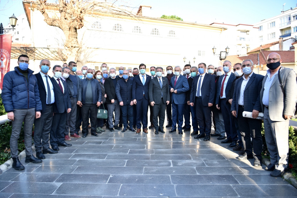 Pandemi mağduru esnafın sorunları   Bornova’da masaya yatırıldı